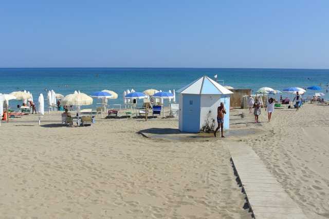 Rosa Marina: quel villaggio degli anni 60 divenuto il "buen retiro" estivo della borghesia barese